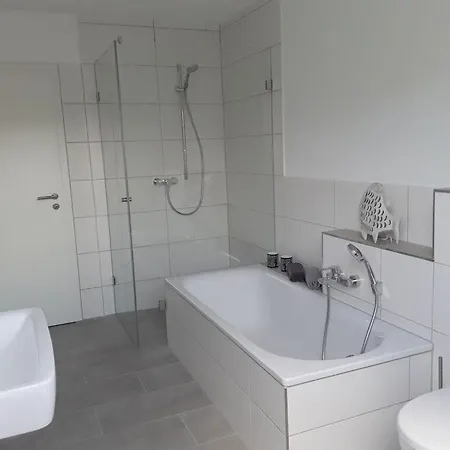 Διαμέρισμα Pleasant In *